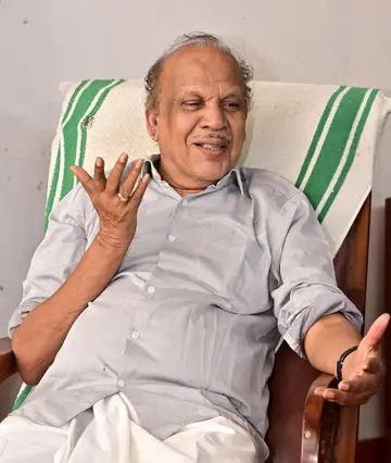 പി കരുണാകരൻ