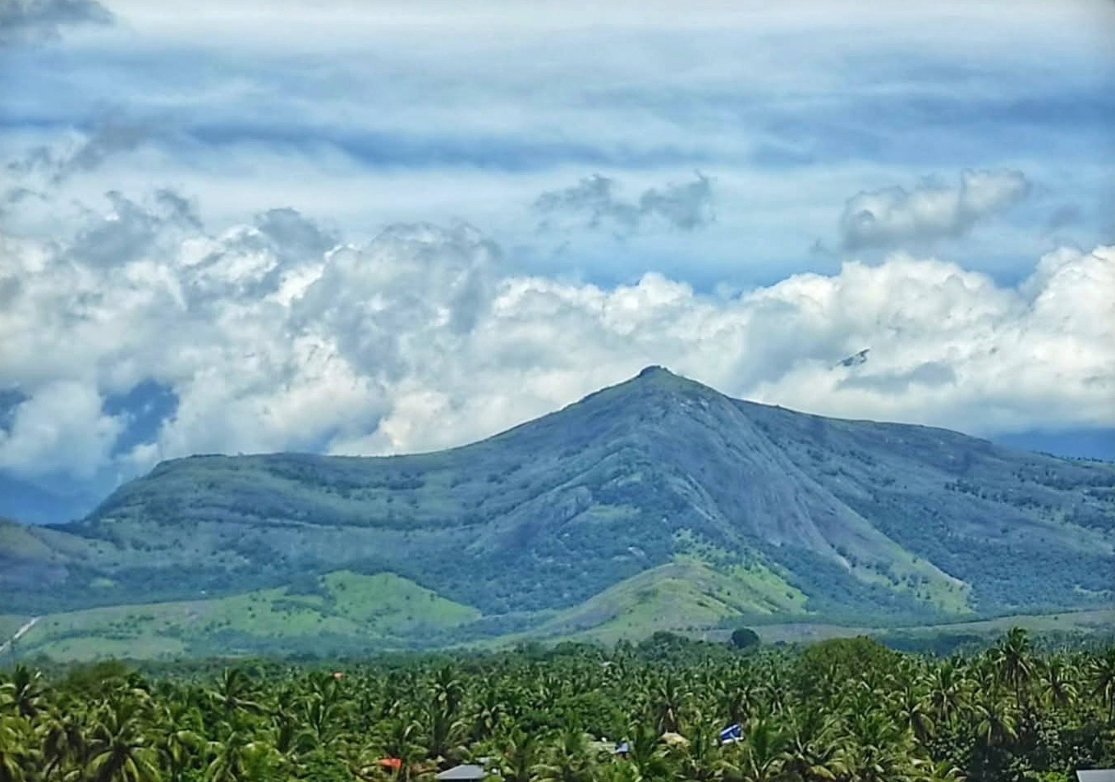 You can see the rain full of heart