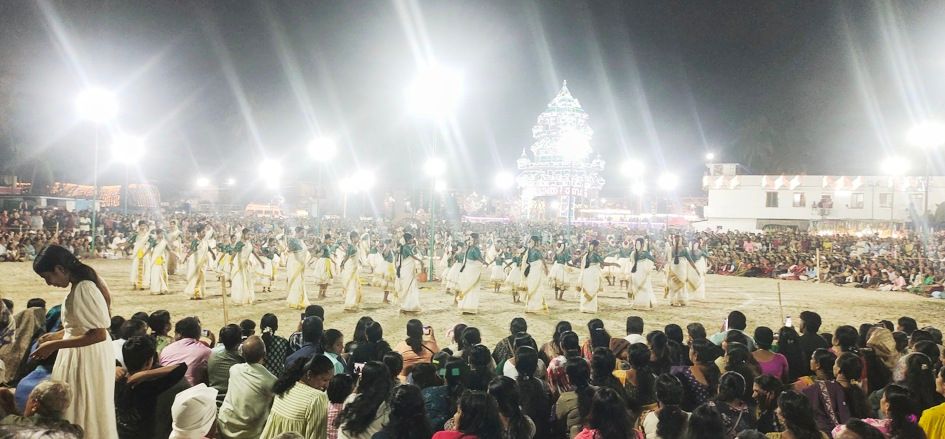 ചൊവ്വാഴ്ച നടന്ന മെഗാ തിരുവാതിരയിൽനിന്ന്