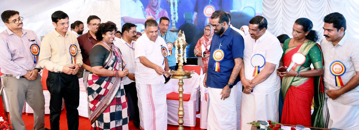 ആലപ്പുഴ മെഡിക്കൽ കോളേജിലെ വിവിധ വികസന പ്രവൃത്തികൾ മന്ത്രി സജി ചെറിയാൻ ഉദ്ഘാടനംചെയ്യുന്നു