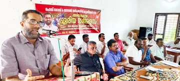 ചുമട്ടുതൊഴിലാളി യൂണിയൻ അന്പലപ്പുഴ ഏരിയ സമ്മേളനം സിഐടിയു ജില്ലാ പ്രസിഡന്റ് എച്ച് സലാം ഉദ്ഘാടനംചെയ്യുന്നു 