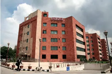 NATIONAL CONSUMER DISPUTES REDRESSAL COMMISSION