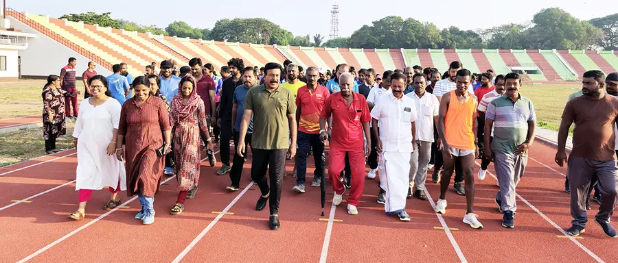 ഇരവിപുരം മണ്ഡലം എൽഡിഎഫ് സ്ഥാനാർഥി എം നൗഷാദിനൊപ്പം
ജില്ലാ സ്പോർട്സ് കൗൺസിൽ സംഘടിപ്പിച്ച മോണിങ് വാക്ക്