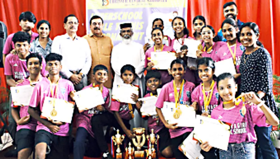 തൃശൂര് സെന്ട്രല് സഹോദയ ടേബിള് ടെന്നീസ് ടൂര്ണമെന്റില് ഓവറോള് ജേതാക്കളായ വിജയഗിരി പബ്ലിക് സ്കൂൾ ടീം
