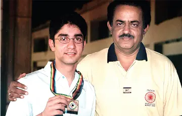 sunny thomas abhinav bindra