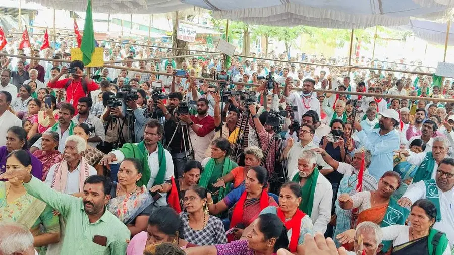 Devanahalli Farmers Protest