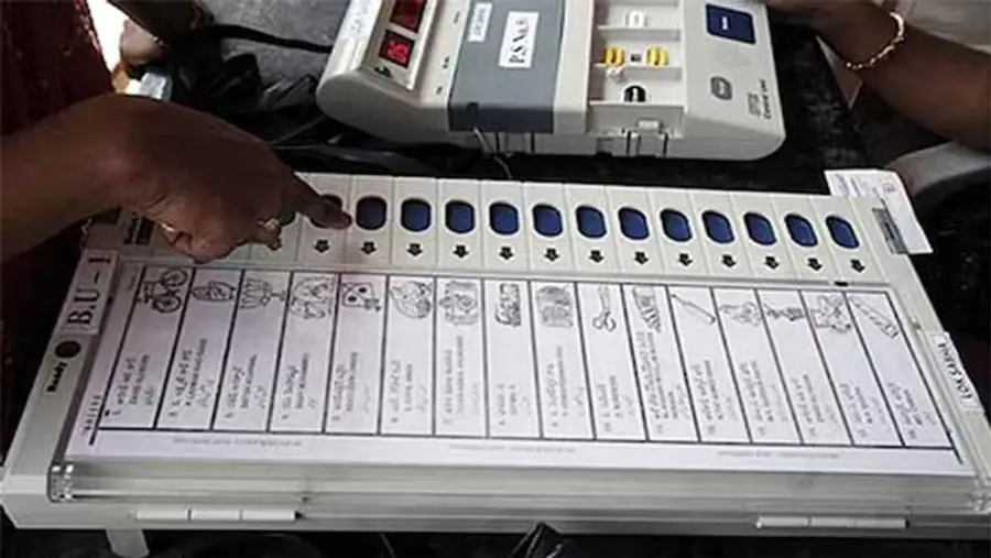 evm ballot candidates colour photo 