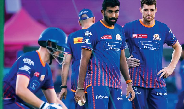 Mumbai Indians vs Mumbai Indians