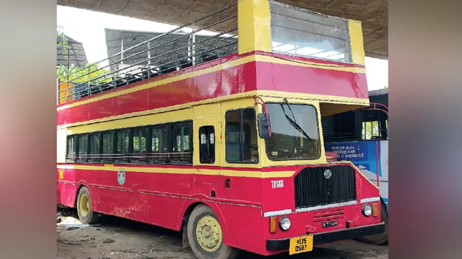 double decker bus