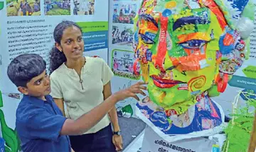 plastic waste into art