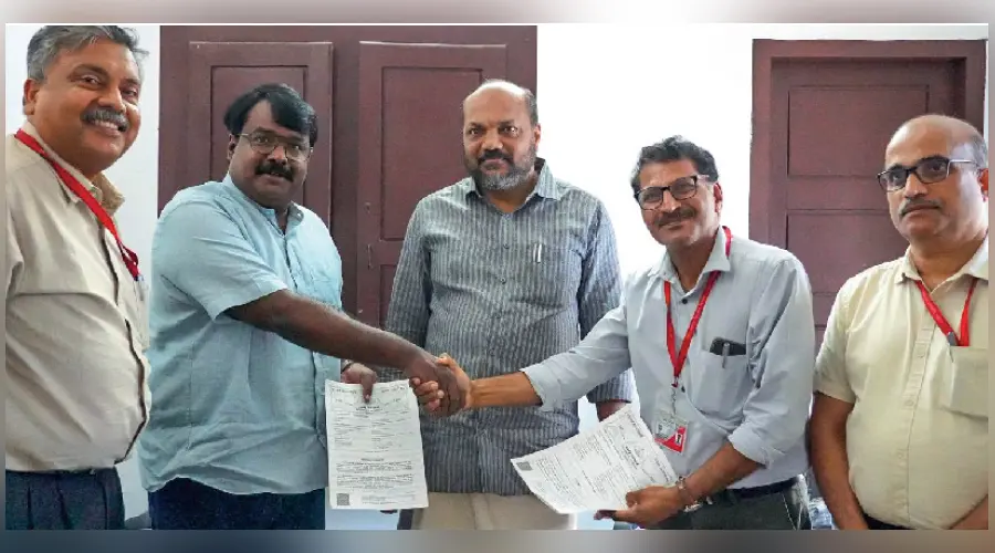 Cochin Shipyard Limited csr fund to dyfi