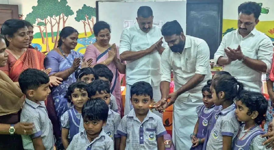 Varnakkoodaram