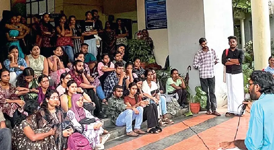 Sanskrit University students protest