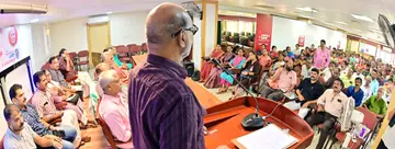 ബാങ്ക് എംപ്ലോയിസ് ഫെഡറേഷൻ ഓഫ് ഇന്ത്യ ജില്ലാ കൺവൻഷൻ സിപിഐ എം സംസ്ഥാന കമ്മിറ്റി അംഗം എൻ എൻ കൃഷ്ണദാസ് ഉദ്ഘാടനം ചെയ്യുന്നു