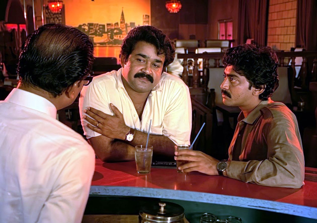 ‘തൂവാനത്തുമ്പികളി’ല്‍ മോഹൻലാലും അശോകനും   ഡിജിറ്റൽ ക്രിയേഷൻ: കിരൺ ഗോവിന്ദ്‌ 