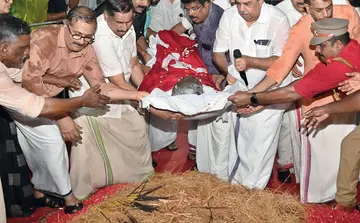 V S Achuthanandan funeral