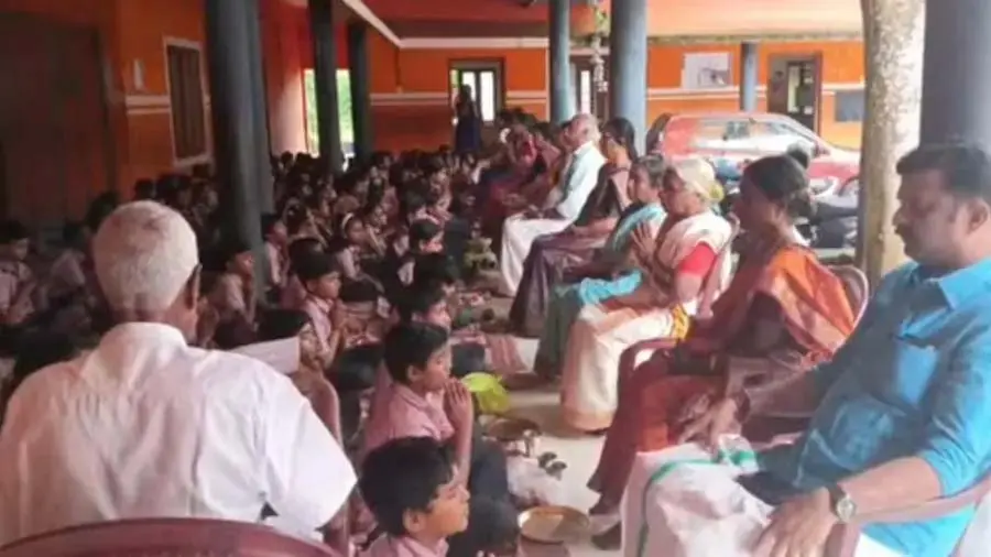 foot worship rss bjp sanghparivar agenda