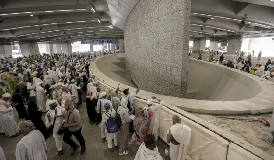 mecca stone throwing