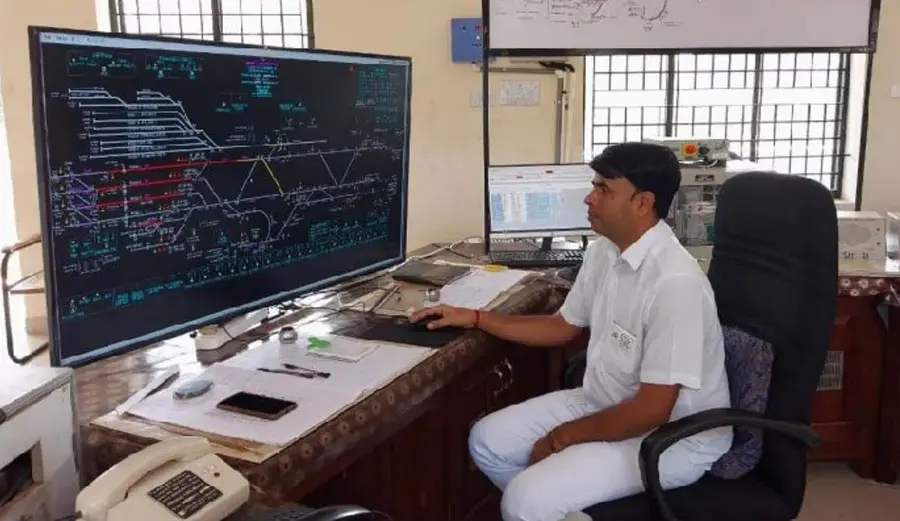 railway station master