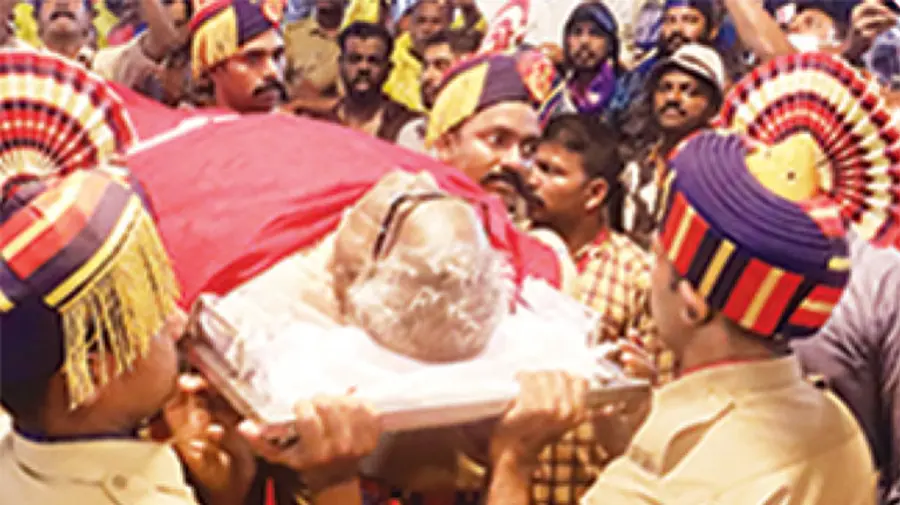 V S Achuthanandan funeral