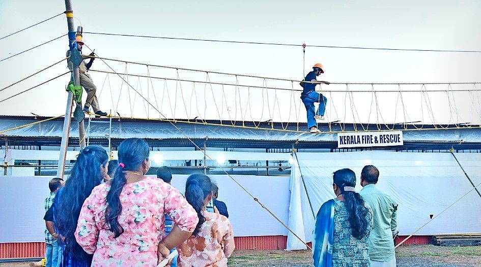 ബർമപ്പാലം മിനിയേച്ചർ