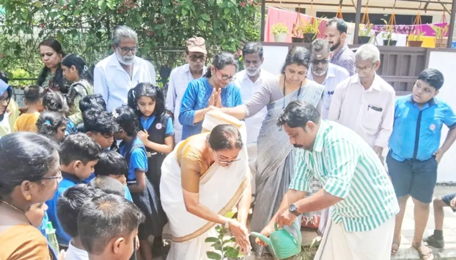 വുമൺസ് ഫോർ ലീഡ് പദ്ധതി മേയർ ബീന ഫിലിപ്പ് ഉദ്ഘാടനം ചെയ്യുന്നു