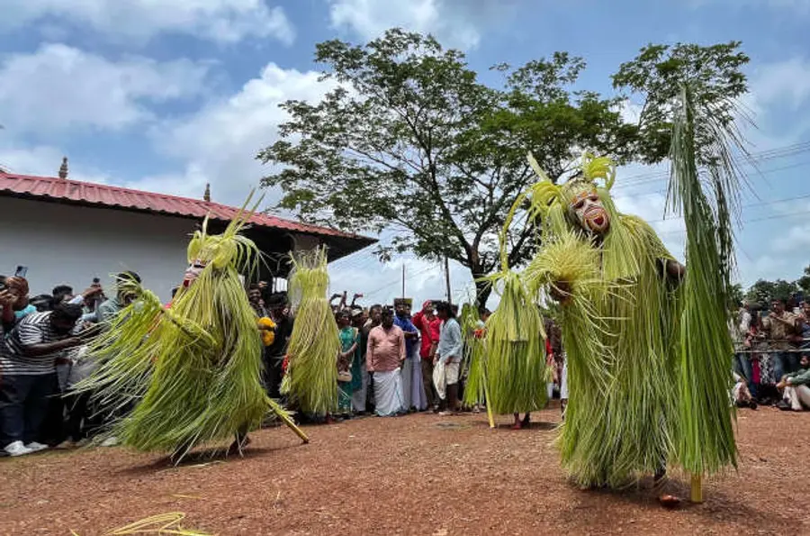  മാടായിക്കാവിൽ കെട്ടിയാടിയ മാരിത്തെയ്യങ്ങൾ