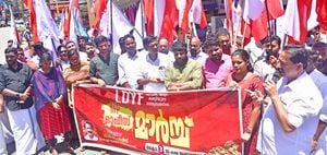 അടിമാലിയിൽ സമരം