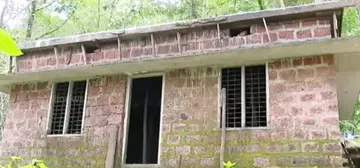 കുഴിങ്ങാട് തട്ട് ഉന്നതിയിലെ കാർത്യായനിക്ക് പിഎംഎവൈ പദ്ധതിയിൽ നിർമിക്കുന്ന വീട്