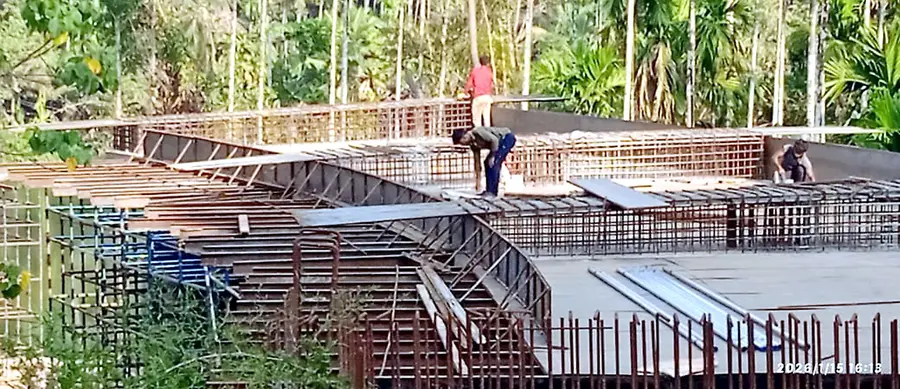 നിർമാണം പുരോഗമിക്കുന്ന മുനമ്പം പാലം