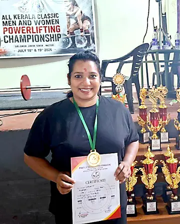 ലീന മോഹനൻ