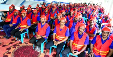ഹെഡ്‌ലോഡ് ആൻഡ്‌ ജനറൽ വർക്കേഴ്സ് യൂണിയൻ (സിഐടിയു) ജില്ലാ കമ്മിറ്റിയുടെ നേതൃത്വത്തിൽ  പരിശീലനം നേടി പ്രവർത്തന സജ്ജരായ റെഡ് ബ്രിഗേഡ് അംഗങ്ങൾ