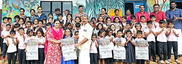 കീഴ്‌മാല എഎൽപി സ്‌കൂളിൽ ദേശാഭിമാനി അക്ഷരമുറ്റം പദ്ധതി കൊല്ലമ്പാറ ക്ഷീരോൽപാദക സഹകരണ  സംഘം  പ്രസിഡന്റ്‌ എൻ രമണൻ ഉദ്‌ഘാടനംചെയ്യുന്നു