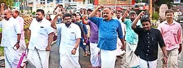 എസ്എഫ്ഐ അഖിന്ത്യോ ജോ. സെക്രട്ടറി ഐഷി ഘോഷിനെ ഡൽഹി പൊലീസ് അറസ്റ്റ് ചെയ്യാൻ ശ്രമിച്ചതിൽ പ്രതിഷേധിച്ച് സിപിഐ എം നേതൃത്വത്തിൽ കണ്ണൂർ നഗരത്തിൽ നടന്ന പ്രകടനം