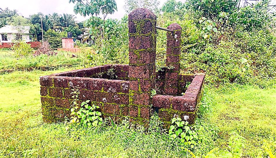 ബങ്കളത്തെ ചതുരക്കിണർ
