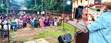 സിപിഐ എം സംസ്ഥാന കമ്മിറ്റിയംഗമായിരുന്ന എം രാമണ്ണറൈ അനുസ്മരണം ജില്ലാ സെക്രട്ടറി എം രാജഗോപാലൻ ഉദ്ഘാടനംചെയ്യുന്നു