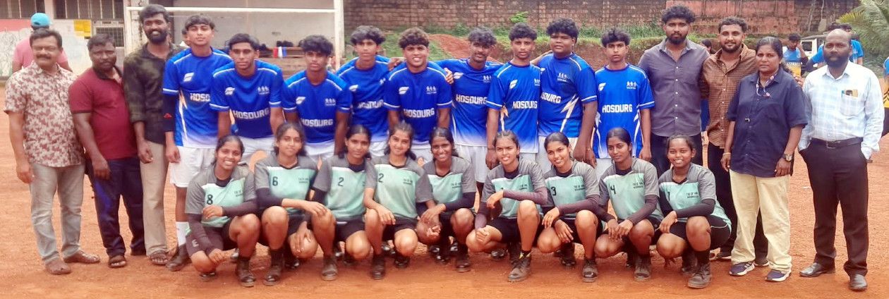 ജില്ലാ സ്കൂൾ വടംവലി മത്സരത്തിൽ ജേതാക്കളായ ആൺകുട്ടികളുടെ  വിഭാഗത്തിൽ ഹൊസ്ദുർഗ് ഉപജില്ലയും പെൺകുട്ടികളുടെ വിഭാഗത്തിൽ  കാസർകോട് ഉപജില്ലയും