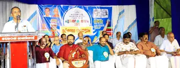 ജില്ലാ ലൈബ്രറി കൗൺസിൽ പുസ്തകോത്സവം കാഞ്ഞങ്ങാട് കൊവ്വൽ പള്ളിയിൽ ഗോവിന്ദൻ പള്ളിക്കാപ്പിൽ എംഎൽഎ ഉദ്ഘാടനംചെയ്യുന്നു