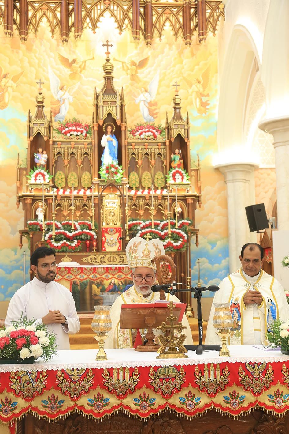 aruvithura