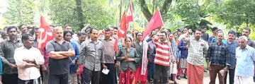 Protest against the denial of special leave to farm workers