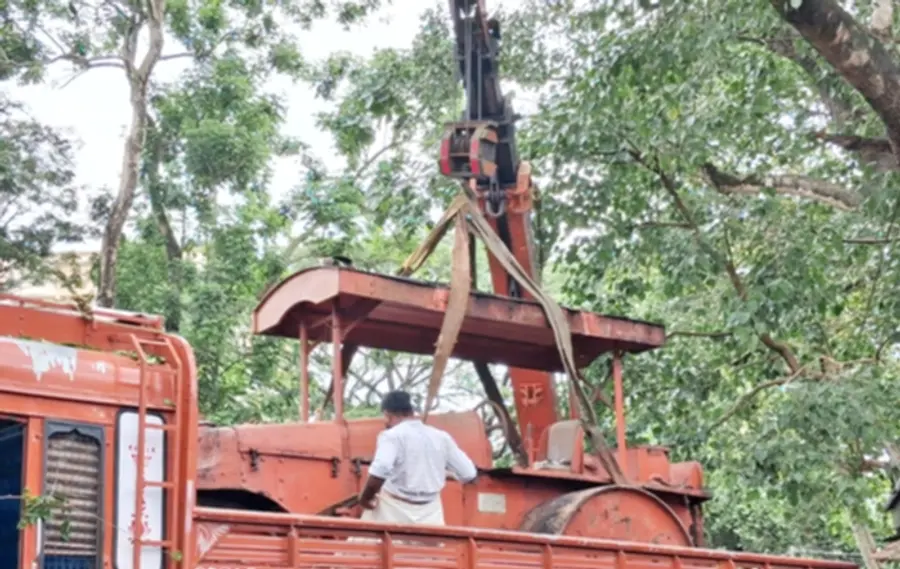 Finally, after an expert inspection, the engineers categorically stated that it could not be fixed immediately.