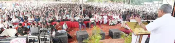 മാത്തിലിൽ സിപിഐ എം സംഘടിപ്പിച്ച ബഹുജനറാലി പ്രതിപക്ഷ നേതാവ് പിണറായി വിജയൻ ഉദ്ഘാടനം ചെയ്യുന്നു