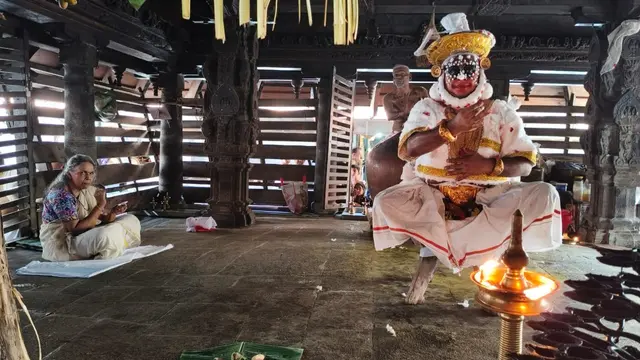 അംഗുലിയാങ്കം കൂത്ത് പുറപ്പാട് ആരംഭിച്ചപ്പോൾ