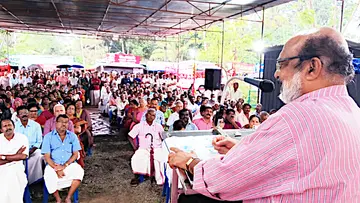 എം എ അലിയാർ അനുസ്മരണം സിപിഐ എം കേന്ദ്ര കമ്മിറ്റി അംഗം ഡോ. ടി എം തോമസ് ഐസക് ഉദ്ഘാടനംചെയ്യുന്നു.
