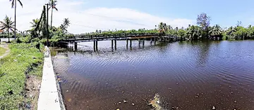 അപകടാവസ്ഥയിലായ ആറാട്ടുവഴി ബീച്ച് പാലം 