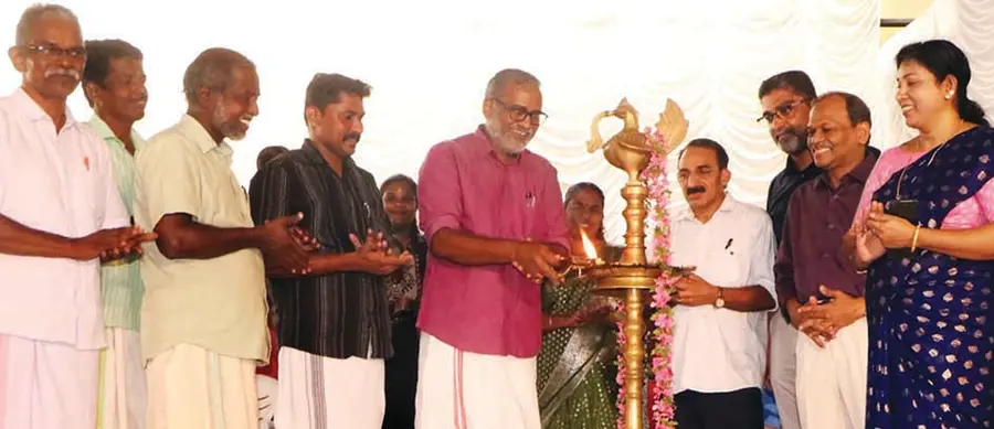 മുഹമ്മ എബിവി എച്ച്എസ്എസിൽ വിവിധ മേഖലകളിൽ മികവ് തെളിയിച്ച വിദ്യാർഥികളെ അനുമോദിക്കൽ
പി പ്രസാദ് എംഎൽഎ ഉദ്ഘാടനംചെയ്യുന്നു