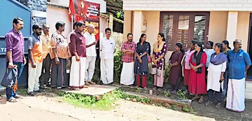 കോട്ട പ്രഭുറാം മില്ലിൽ സംഘടിപ്പിച്ച കൺവൻഷൻ സിഐടിയു ഏരിയ സെക്രട്ടറി എം കെ മനോജ് ഉദ്ഘാടനംചെയ്യുന്നു