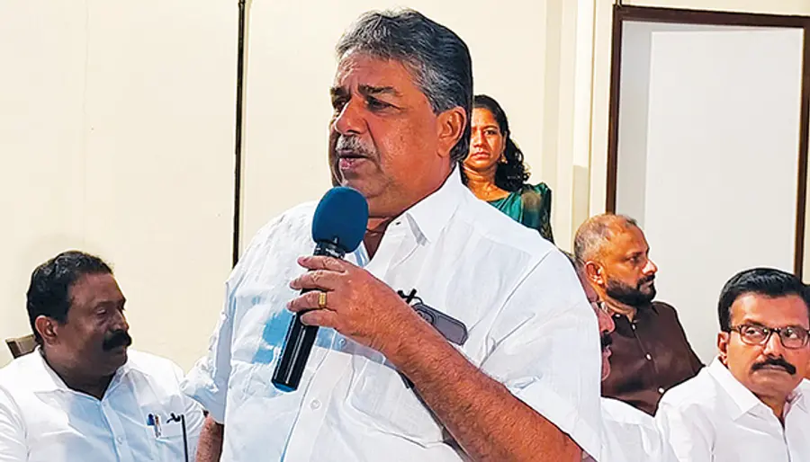 കൊല്ലകടവ് മാത്തുണ്ണി മാത്യൂസ് ട്രെയിനിങ് സെന്റര്‍ സംഘടിപ്പിച്ച ഭിന്നശേഷിക്കാരായ കുട്ടികളുടെ കലാമേള സജി ചെറിയാൻ എംഎൽഎ ഉദ്ഘാടനംചെയ്യുന്നു