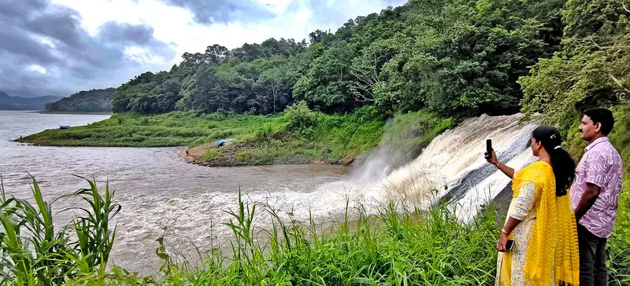 അഞ്ചുരുളി