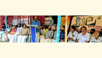 പ്രതിഷേധ സത്യഗ്രഹം ജി ആർ അനിൽ എംഎൽഎ ഉദ്ഘാടനം ചെയ്യുന്നു